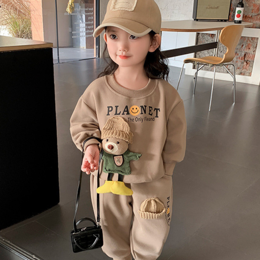 Kids Bear Print Winter Sweatshirt and Joggers Set, Long Sleeve