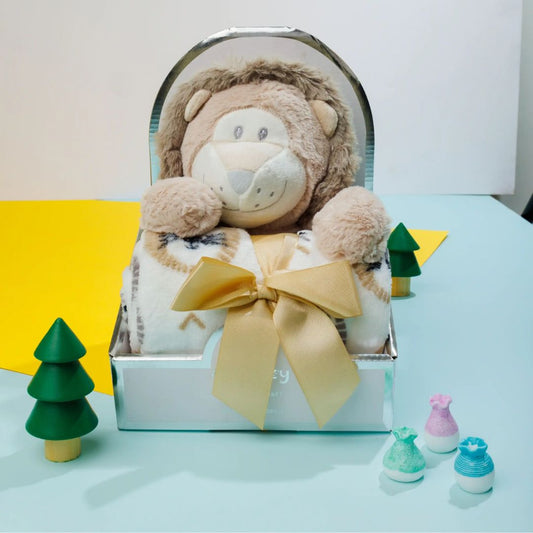 Silver One Kids Plush Lion & Blanket 2 Pc Gift Set