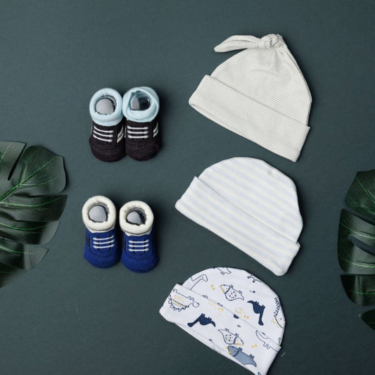 Baby premium quality Cap With Socks, combo set